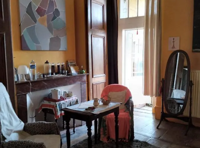 לינה וארוחת בוקר Imaginaire *