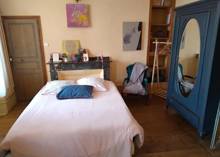 Imaginaire לינה וארוחת בוקר